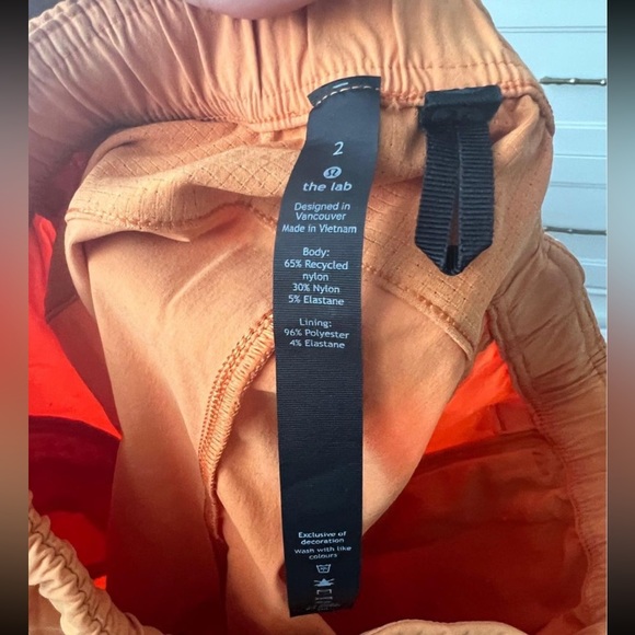 LULULEMON Lab Kosaten Shorts Orange women’s size 2 - Picture 5 of 10